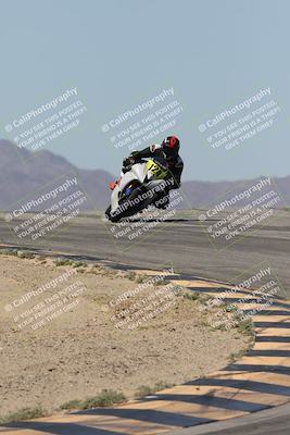 media/Oct-04-2025-CVMA (Sat) [[408bcdd6e4]]/Race 5-Amateur Formula Middleweight/